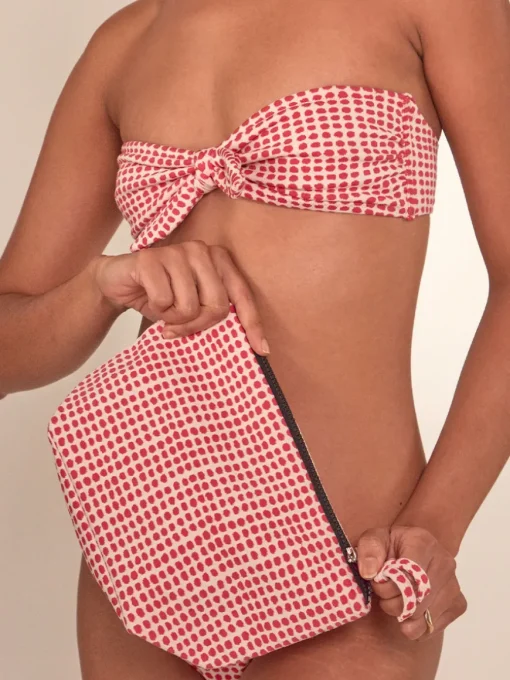 CORA | Pouch